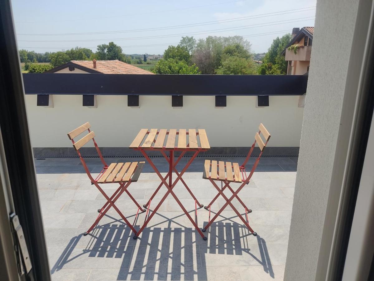 Appartement La Casa Di Paolina - Affitti Brevi à Desenzano del Garda Extérieur photo