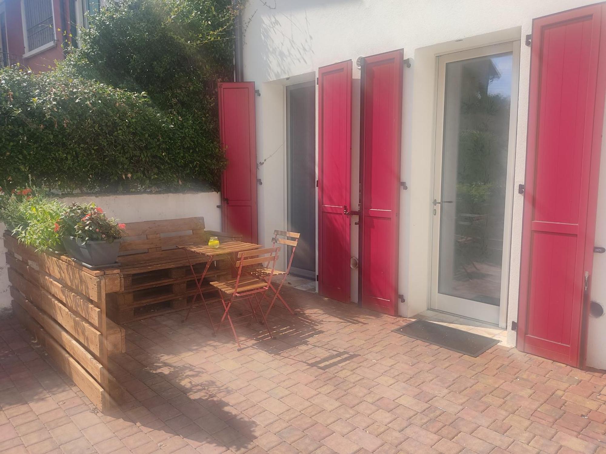 Appartement La Casa Di Paolina - Affitti Brevi à Desenzano del Garda Extérieur photo